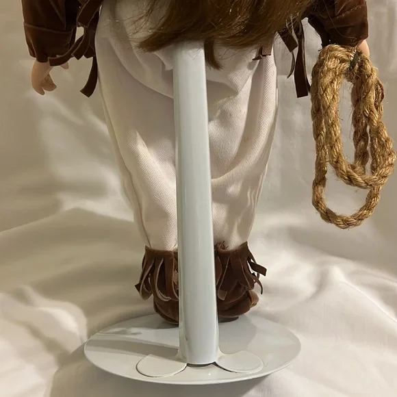 Vintage Cowgirl Porcelain Doll - Picture 5 of 7